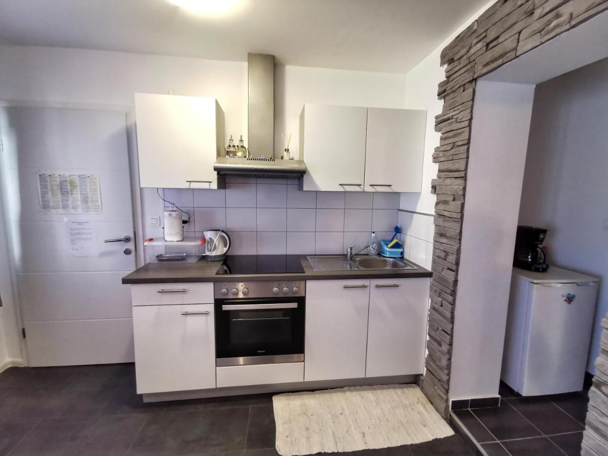 Apartments Plejic Seget Vranjica Habitación foto