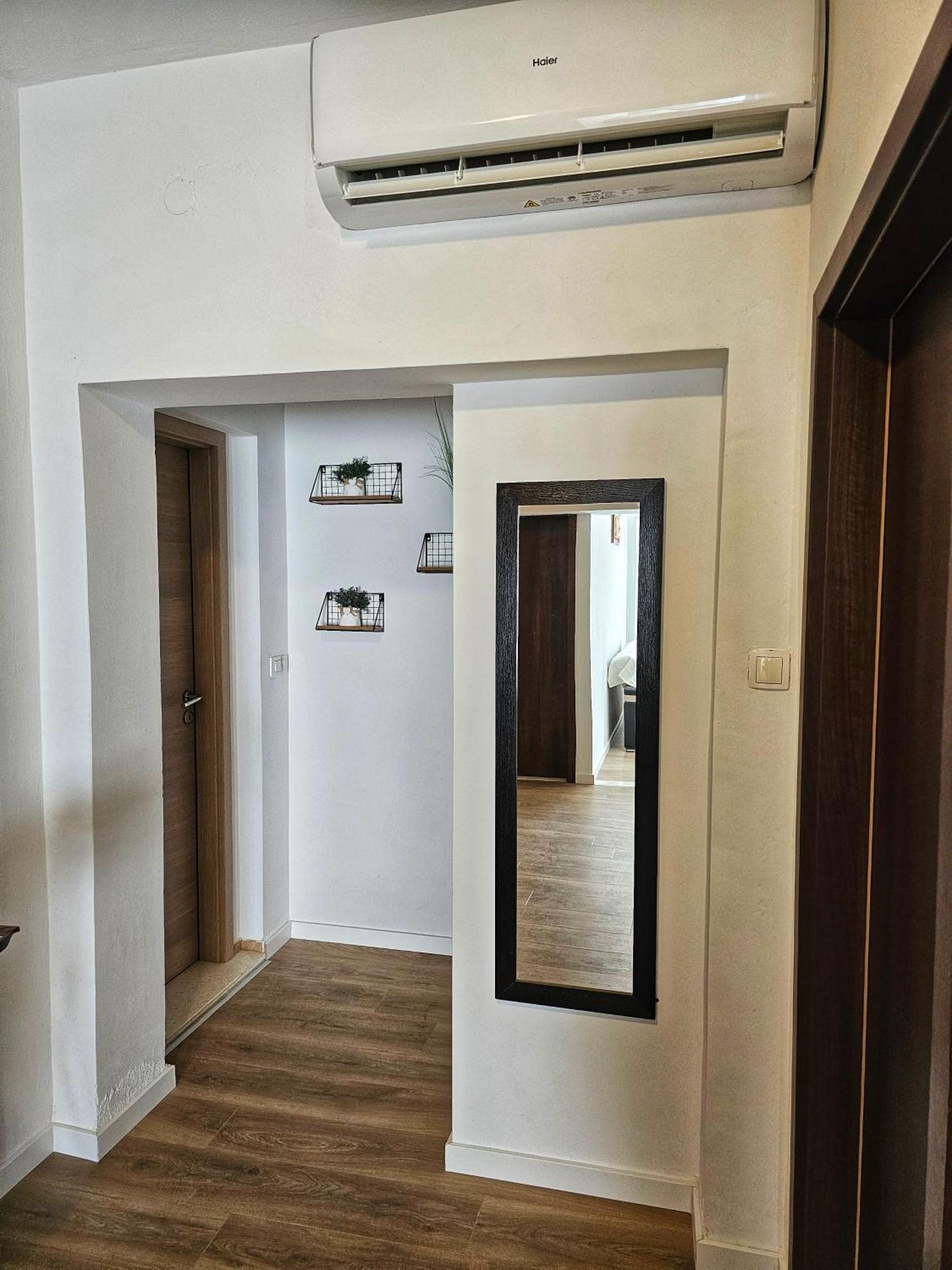 Apartments Plejic Seget Vranjica Exterior foto