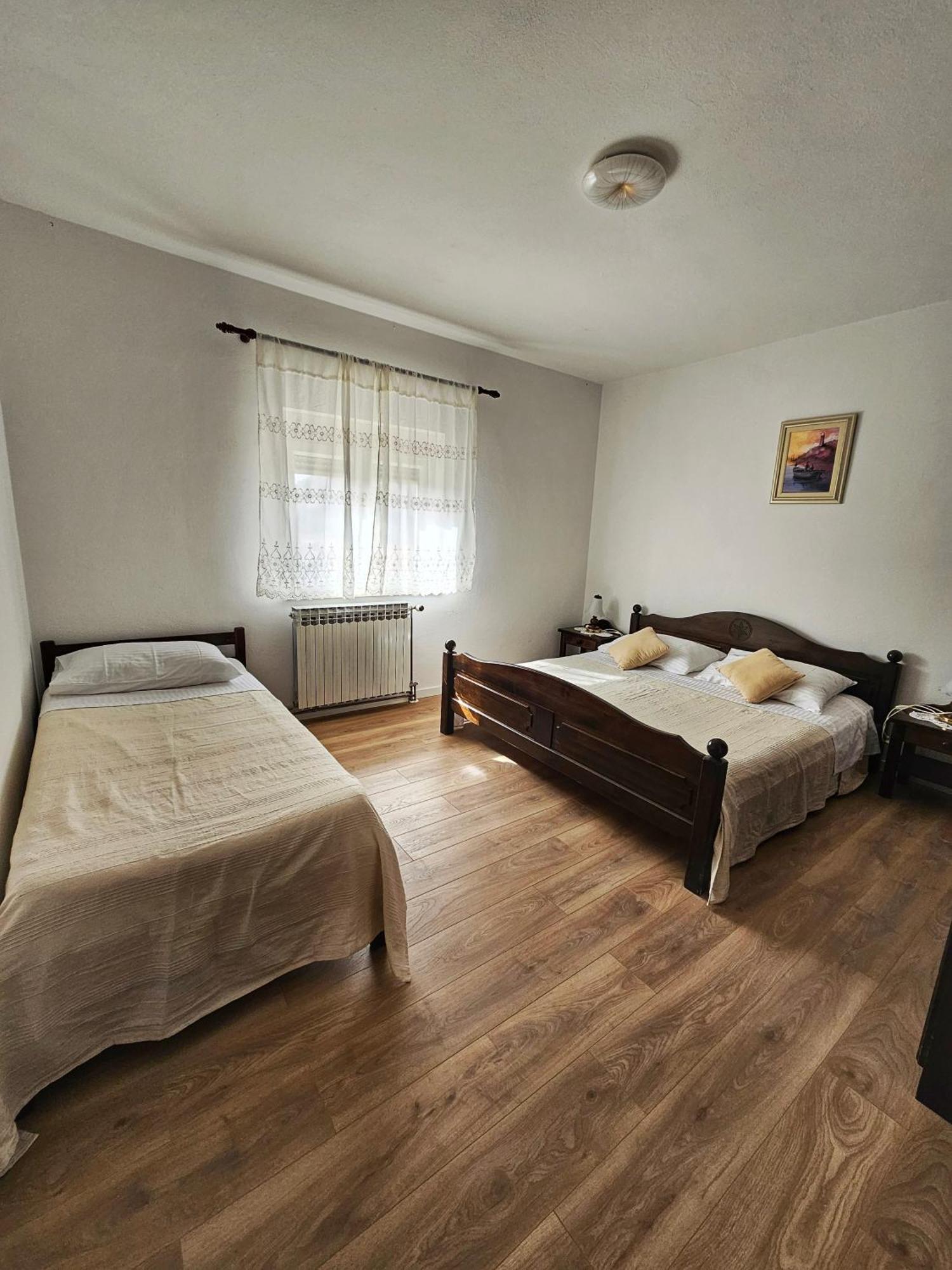 Apartments Plejic Seget Vranjica Exterior foto