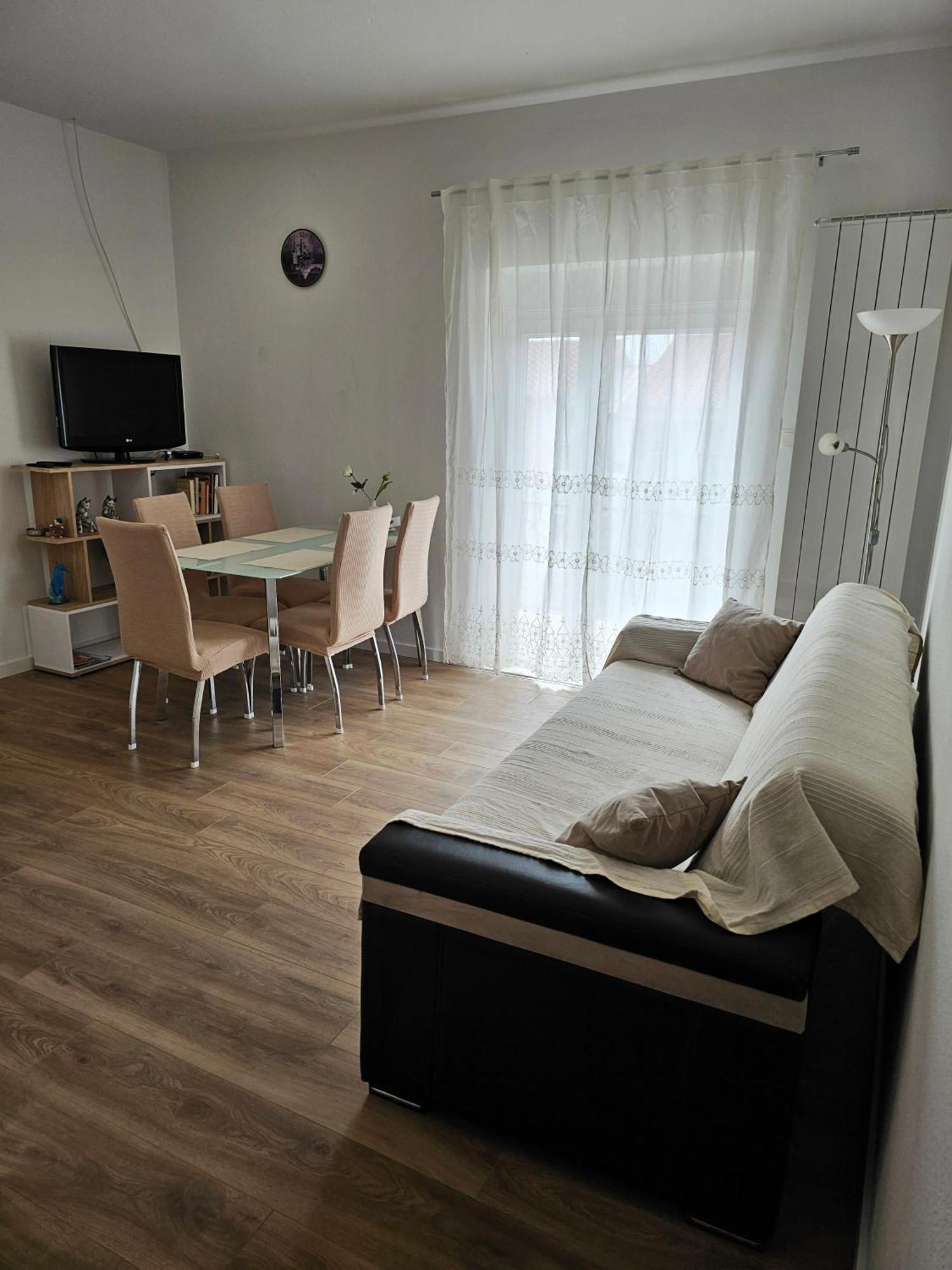 Apartments Plejic Seget Vranjica Exterior foto